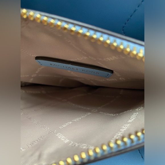 MICHAEL KORS MERCER MEDIUM MESSENGER CROSSBODY BAG CHAMBRAY & BROWN SIGNATURE - Picture 8 of 15